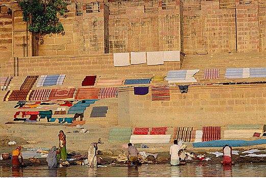 洗衣服,瓦腊纳西,北方邦,印度