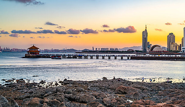 青岛湾城市风光