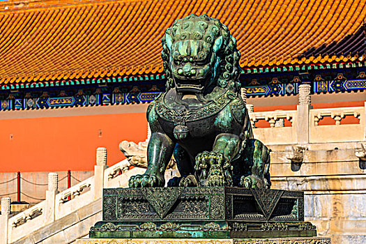 故宫博物院铜狮子