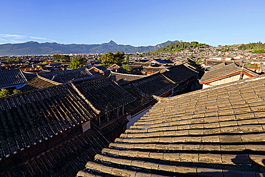 中国丽江民居屋顶