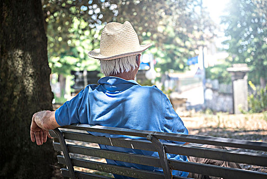 老人,公园长椅,后面,风景