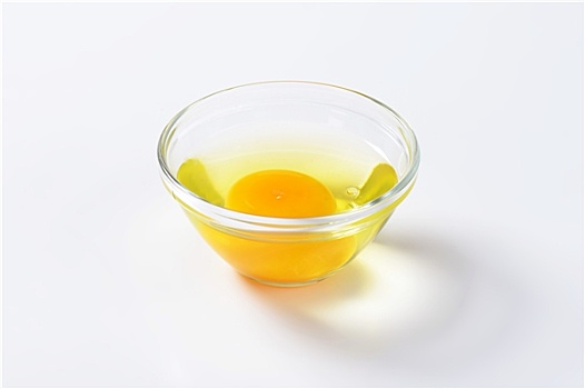 蛋清,蛋黄,玻璃碗
