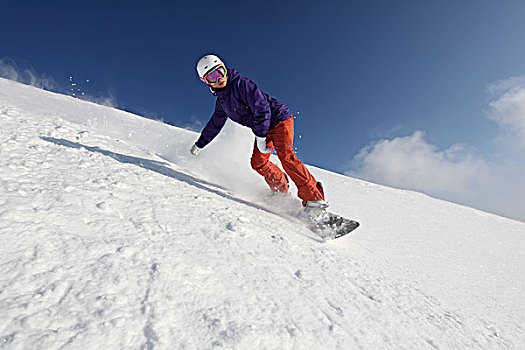 滑雪板玩家,山