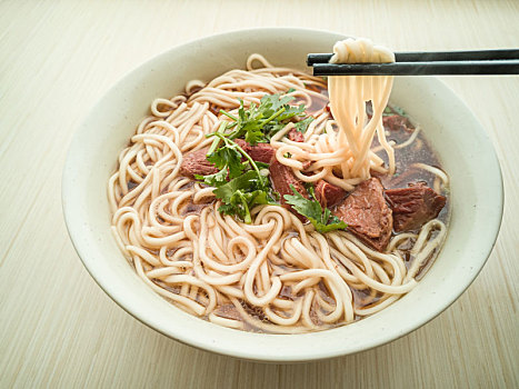 一碗牛肉面特写