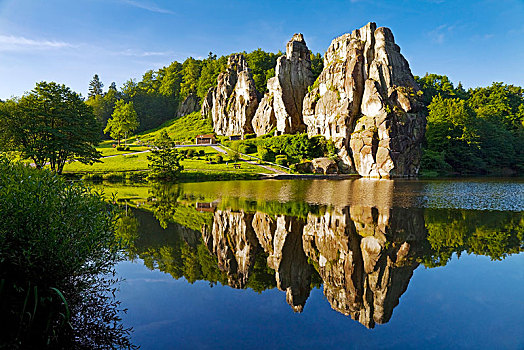 石头,砂岩构造,树林,北莱茵威斯特伐利亚,德国,欧洲