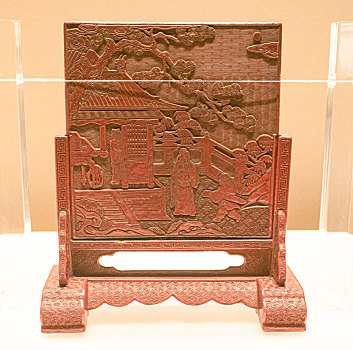 红漆木雕文物