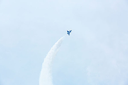 飞机航空表演