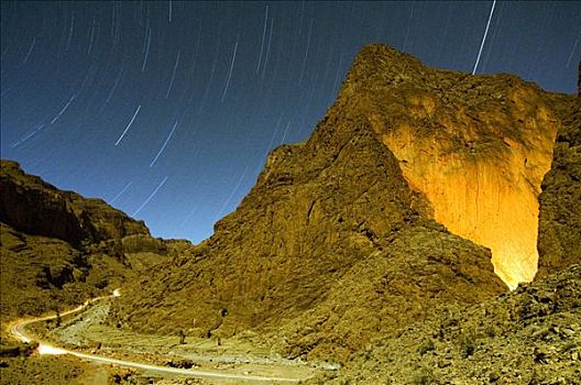 峡谷,星流迹