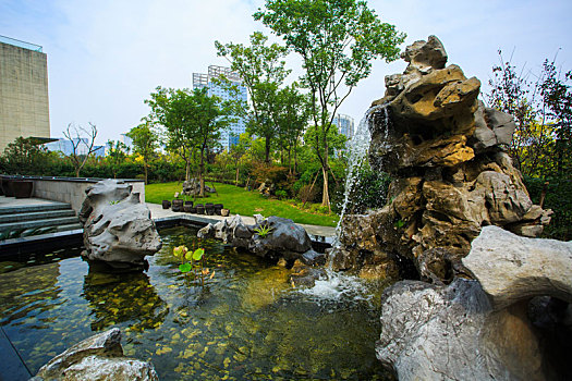 水池,喷泉,假山,山石,石头,景观