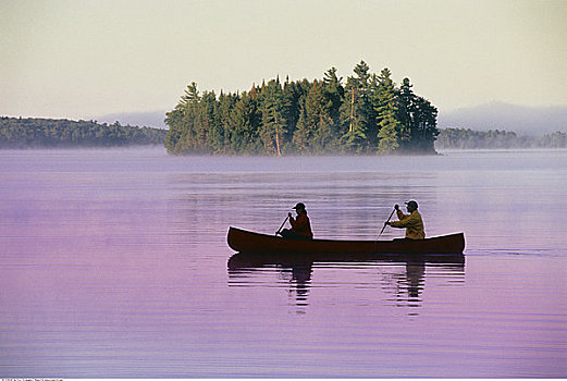 伴侣,独木舟,阿尔冈金省立公园,安大略省,加拿大