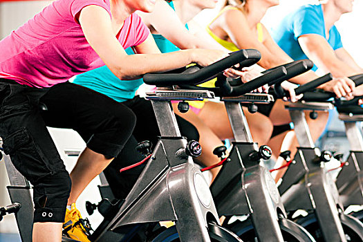 群体,四个人,旋转,健身房,练习,腿,有氧锻炼,训练