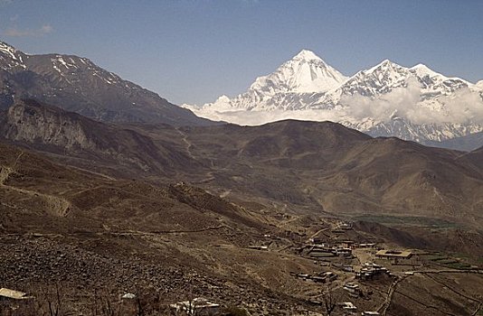 神祠,山谷,积雪,山峦,背景,尼泊尔