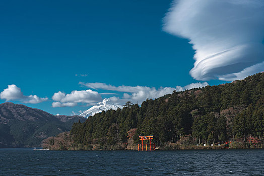 日本箱根芦之湖