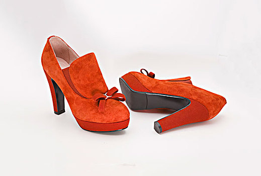 棕红色时尚女高跟皮鞋apairoffashionalhigh-heeledleathershoes