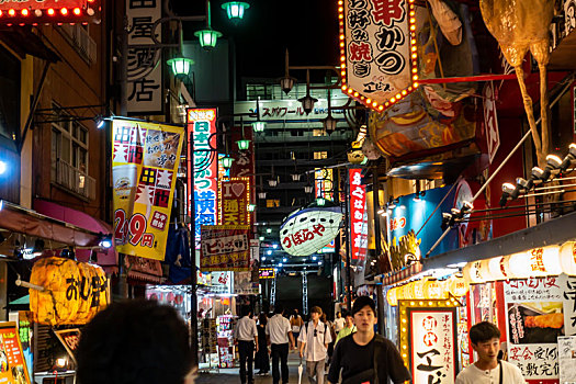 日本大阪通天阁商圈商业街夜景