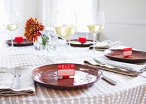 桌子,名字,标签,地点,布置,白葡萄酒
