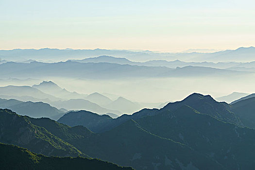 海坨山露营之云海日出