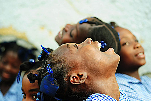 haiti,croix,des,bouquets,3,driends,playing,and,looking,up