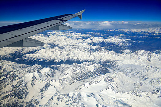 航拍西藏阿里地区雪山