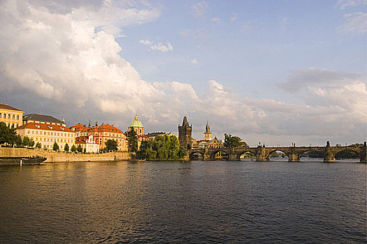布拉格,查理大桥,晚间,夏天,亮光,捷克共和国,东欧,欧盟