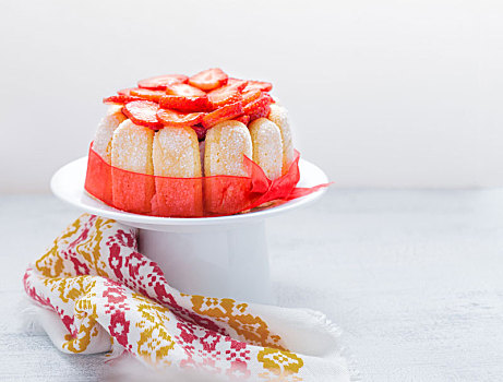蛋糕,水果布丁,草莓