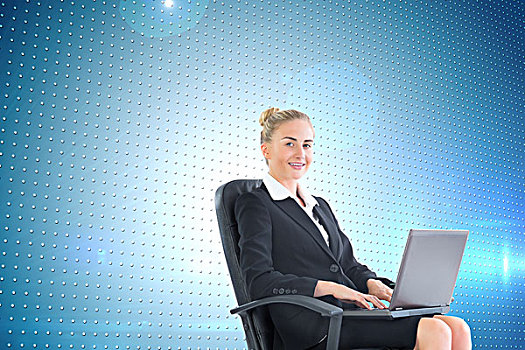 职业女性,坐,旋轴,椅子,笔记本电脑