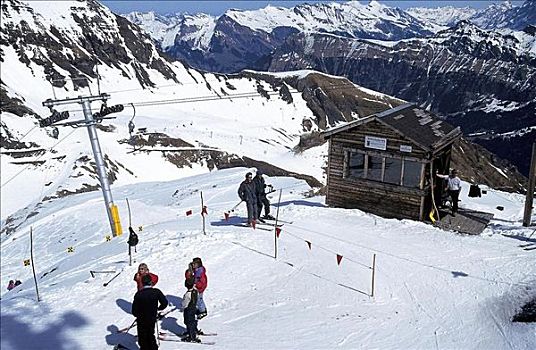 滑雪缆车,冬天,雪,游客,车站,房子,伯恩高地,瑞士,欧洲,假日