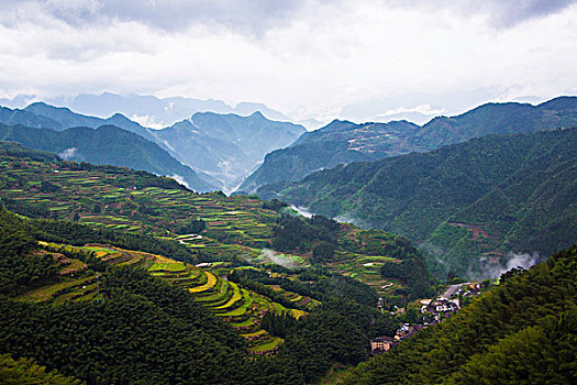 浙江遂昌南尖岩