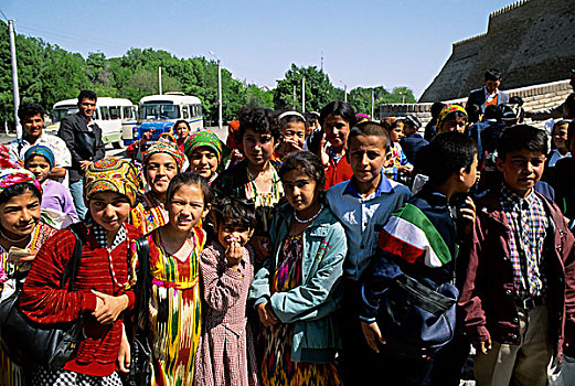 乌兹别克斯坦,布哈拉,街景,学童