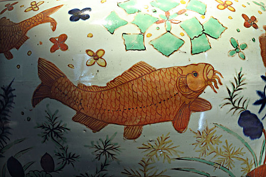 明代,嘉靖,五彩鱼藻纹盖罐,故宫博物院藏