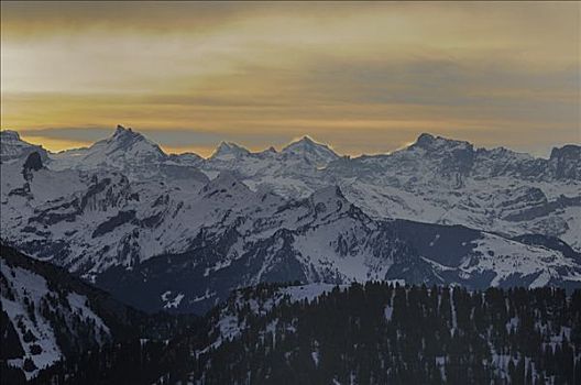 日出,山,中心,阿尔卑斯山,施维茨,瑞士,欧洲
