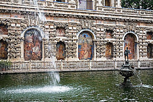 喷泉,城堡,塞维利亚,安达卢西亚,西班牙,2007年