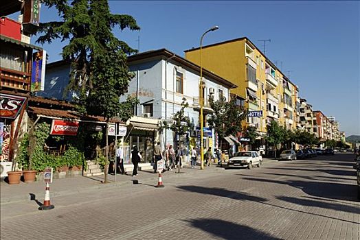 购物街,地拉那,阿尔巴尼亚,欧洲