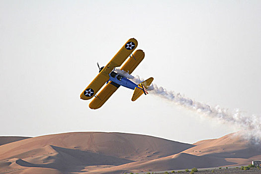开端,2006年,阿联酋,只有,烟,天空,特技,飞行表演,特技飞行,展示,飞行