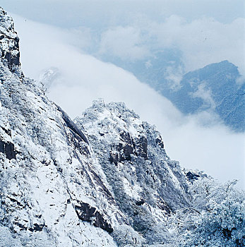 安徽祁门牯牛降山峰