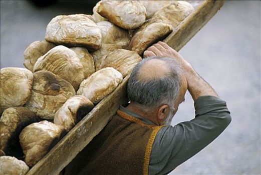 法国,滨海阿尔卑斯省,老人,面包