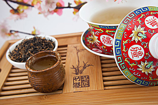 日照港
：节能降耗，从点滴做起