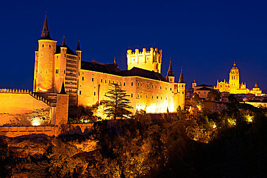 城堡,要塞,大教堂,黄昏,塞戈维亚,区域,卡斯提尔,西班牙,欧洲
