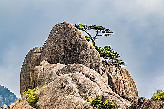 安徽省黄山市黄山风景区天都峰自然景观