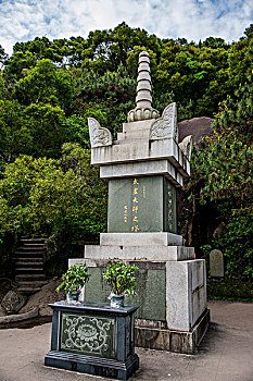 福建厦门南普陀寺院高僧佛塔