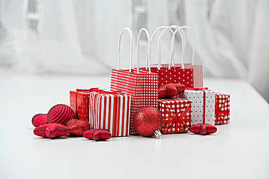 礼盒,圣诞节,礼物,包装,红色,纸,装饰,亮光,室内,背景