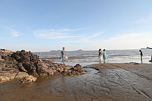 海上日出