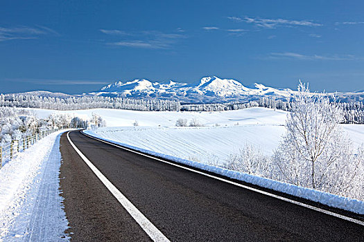 银,道路,山