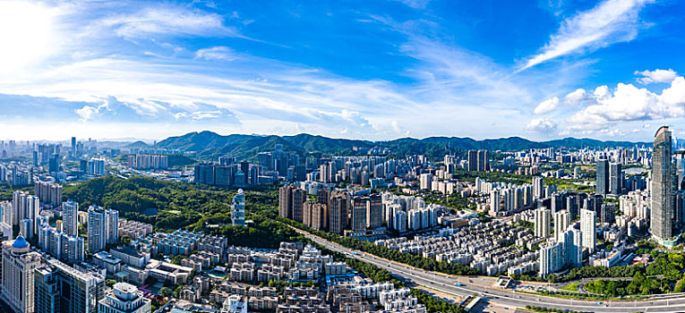 深圳竹子林上空航拍深圳湾,深南大道,南山,福田等城市天际线全景风光