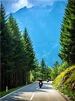 骑车,途中,阿尔卑斯山