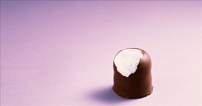 巧克力软糖,紫红色,背景