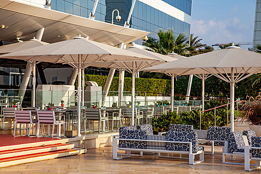 阿联酋迪拜朱美拉海滩阿拉伯塔,帆船,酒店露天餐厅