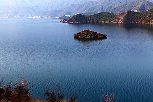 泸沽湖风光