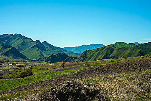 延绵青山