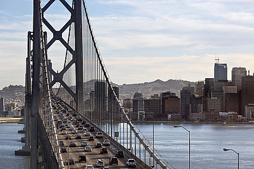 交通,奥克兰湾大桥,旧金山,加利福尼亚,美国